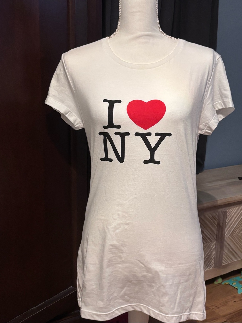 Sex And the City - I ♥ NY Graphic Tee